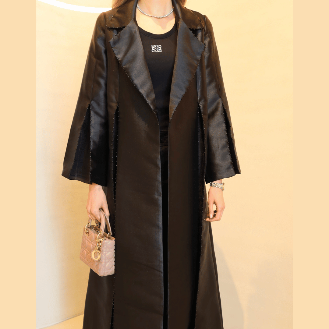 Klassische Abaya in Stein