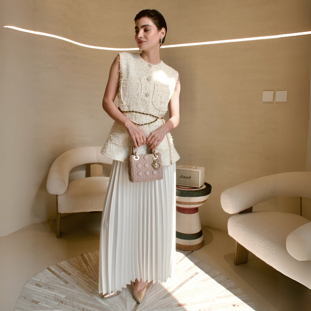 Coco Vest F.Lounge Dubai Coco_Vest_White_SQ1_9a7c5a1f-4dbd-48fa-8df9-a67cacd7e590