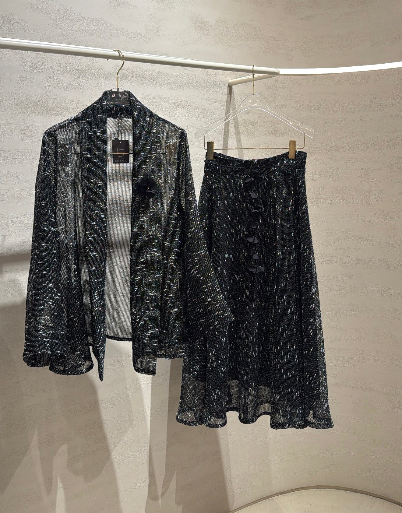 Shine Set F.Lounge.Mena E7A0CC1B-6A8A-4B98-8879-D5EC33F54626