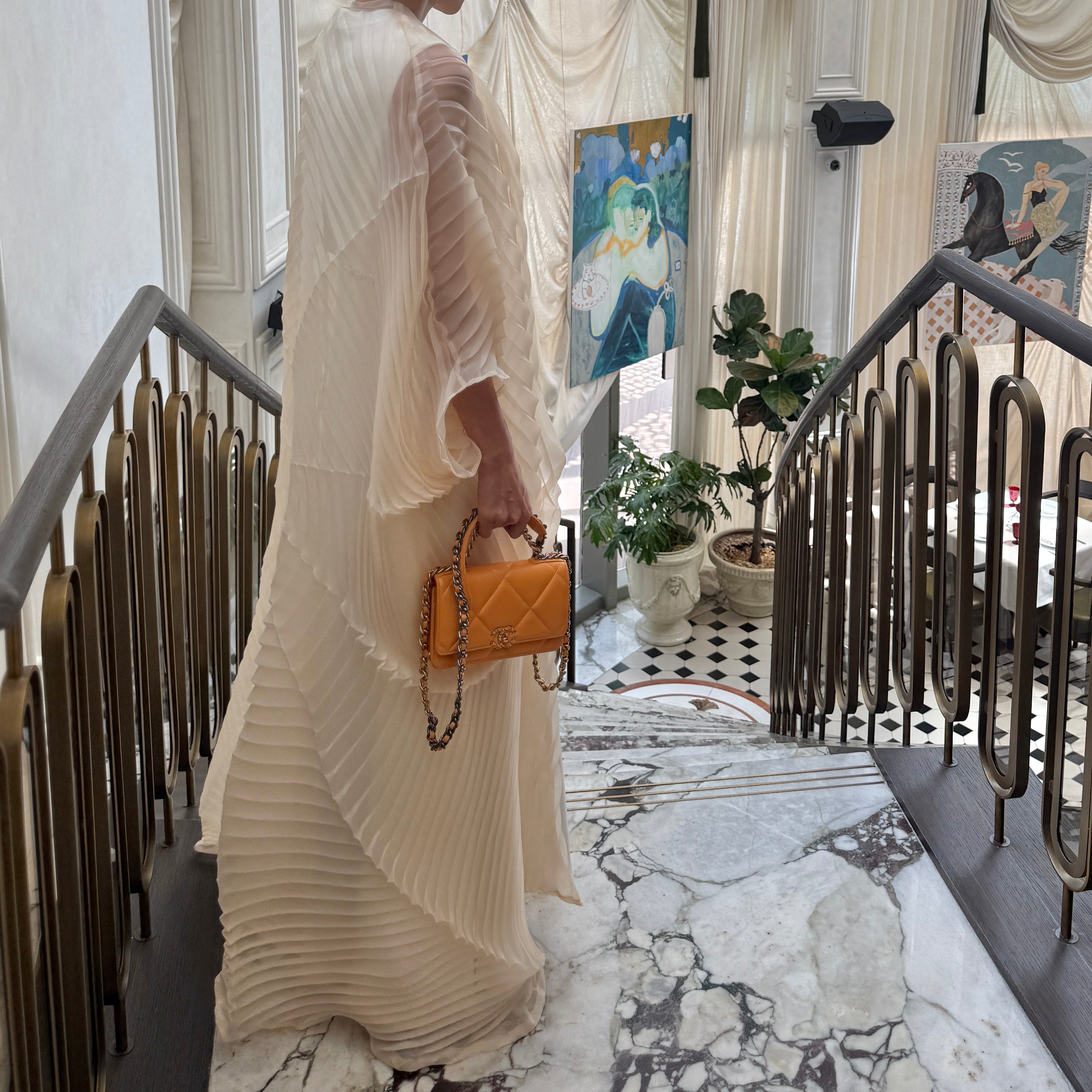 Abaya aus Spinnenseide