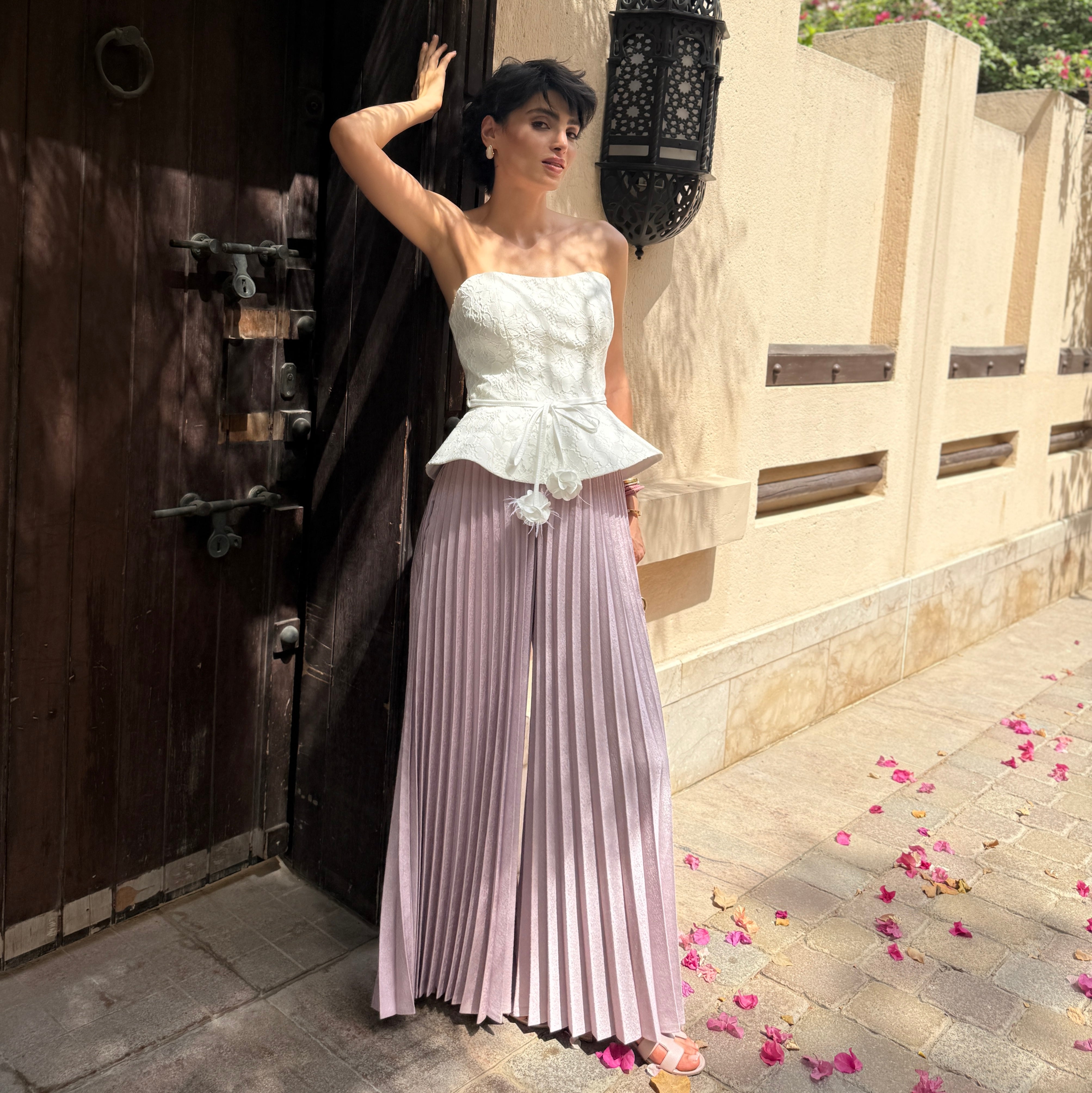 Dantel Toplecs F.Lounge.Mena IMG_0301