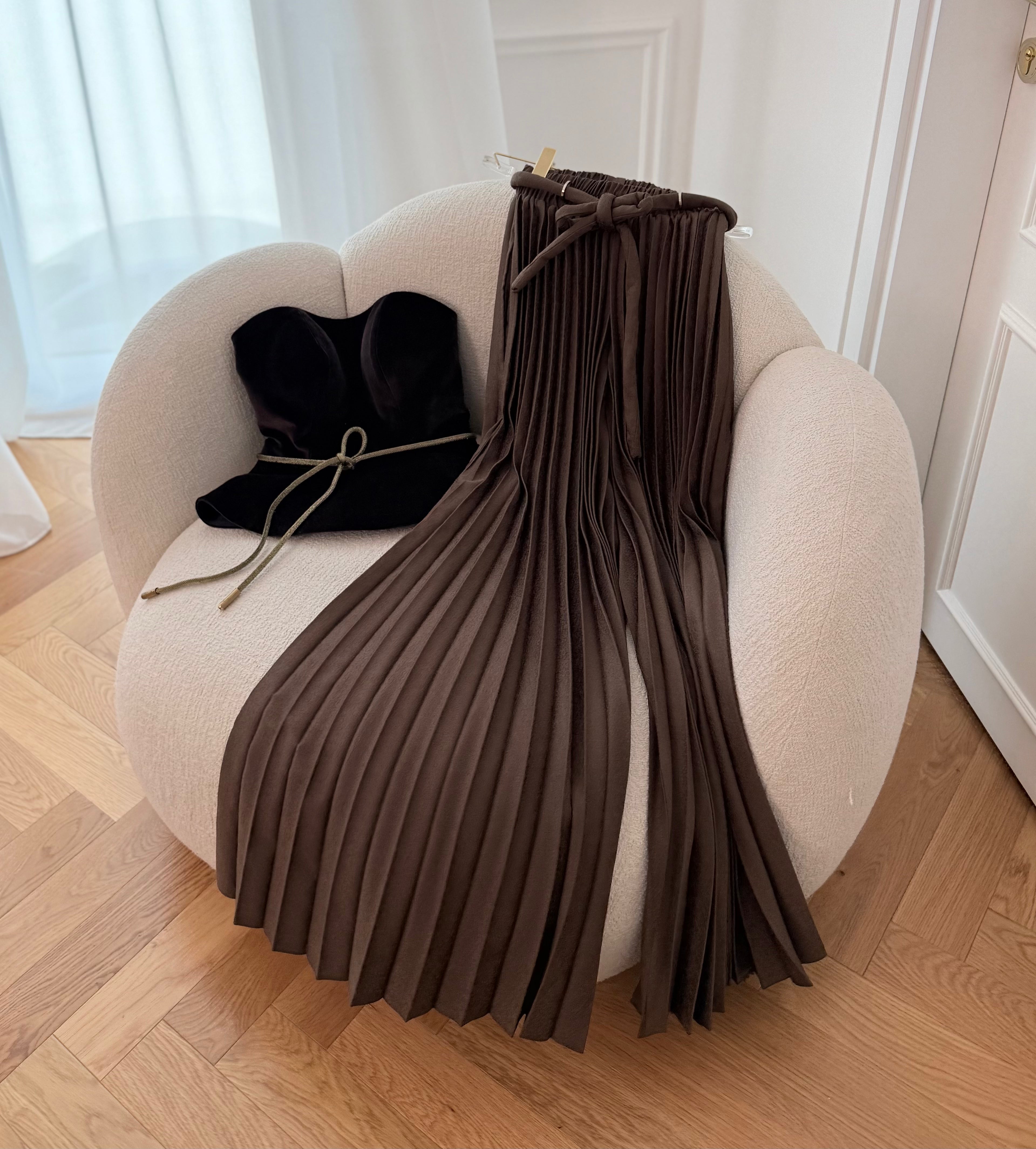 Sunny Pleated Pants F.Lounge Dubai IMG_1013