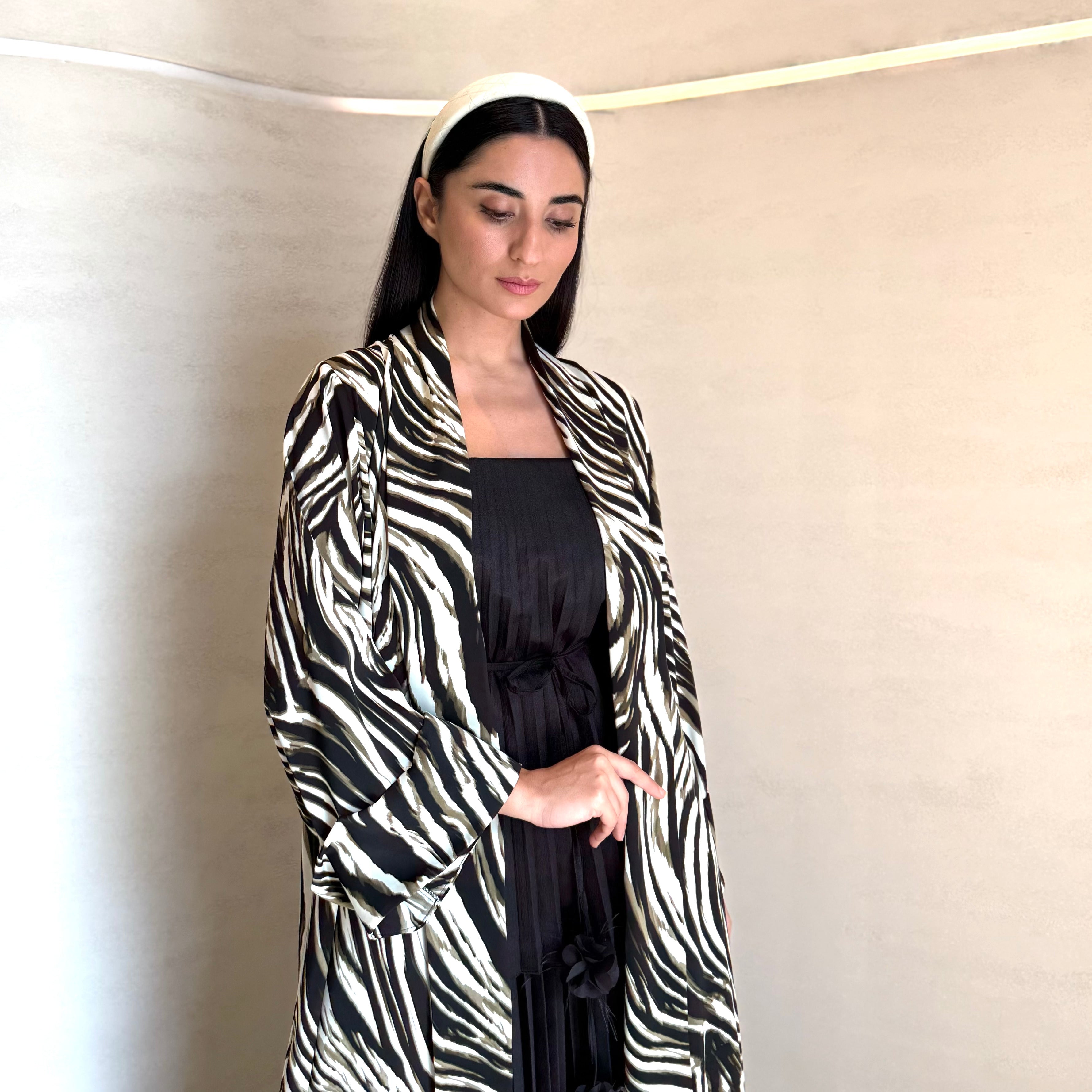 Zebra Abaya