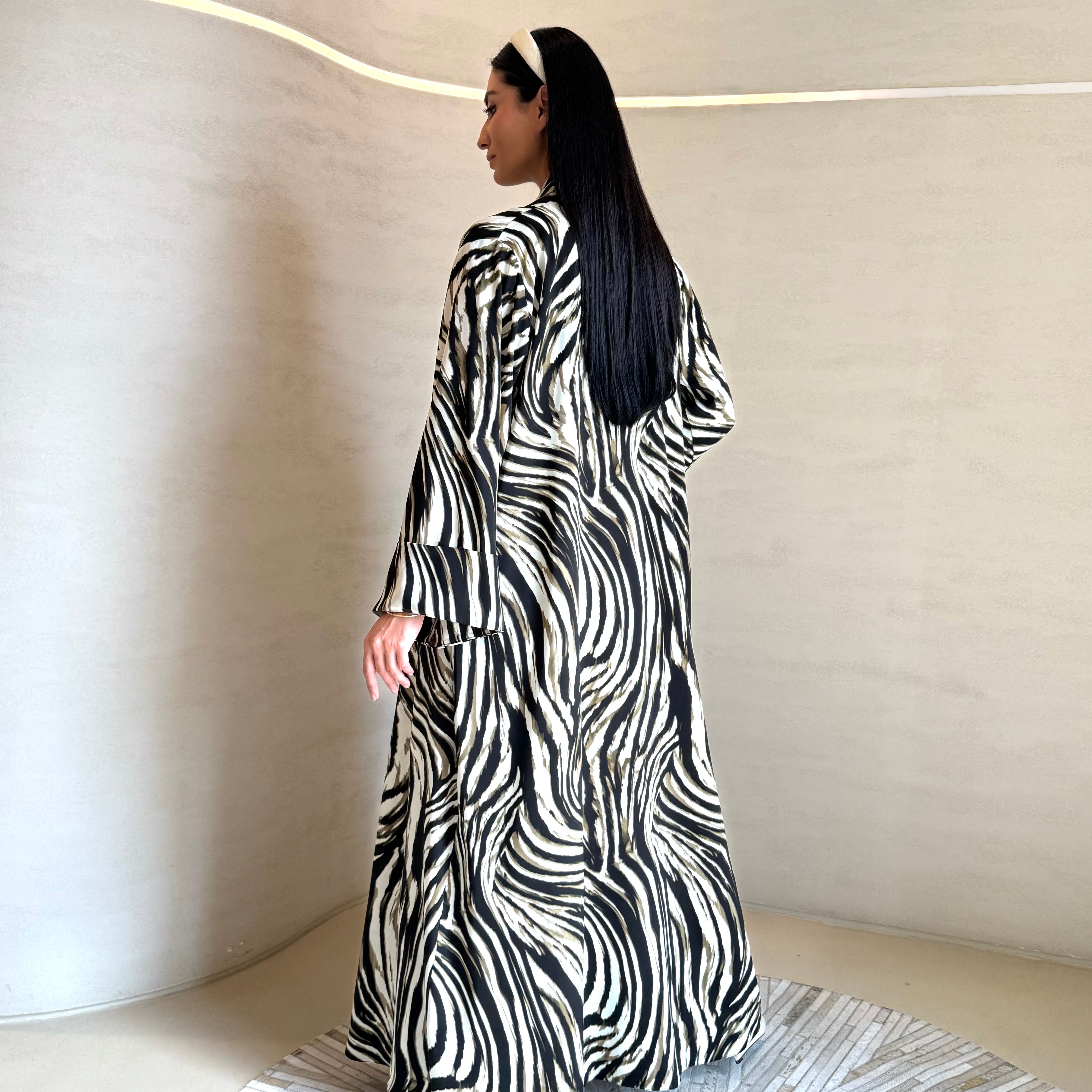 Zebra Abaya