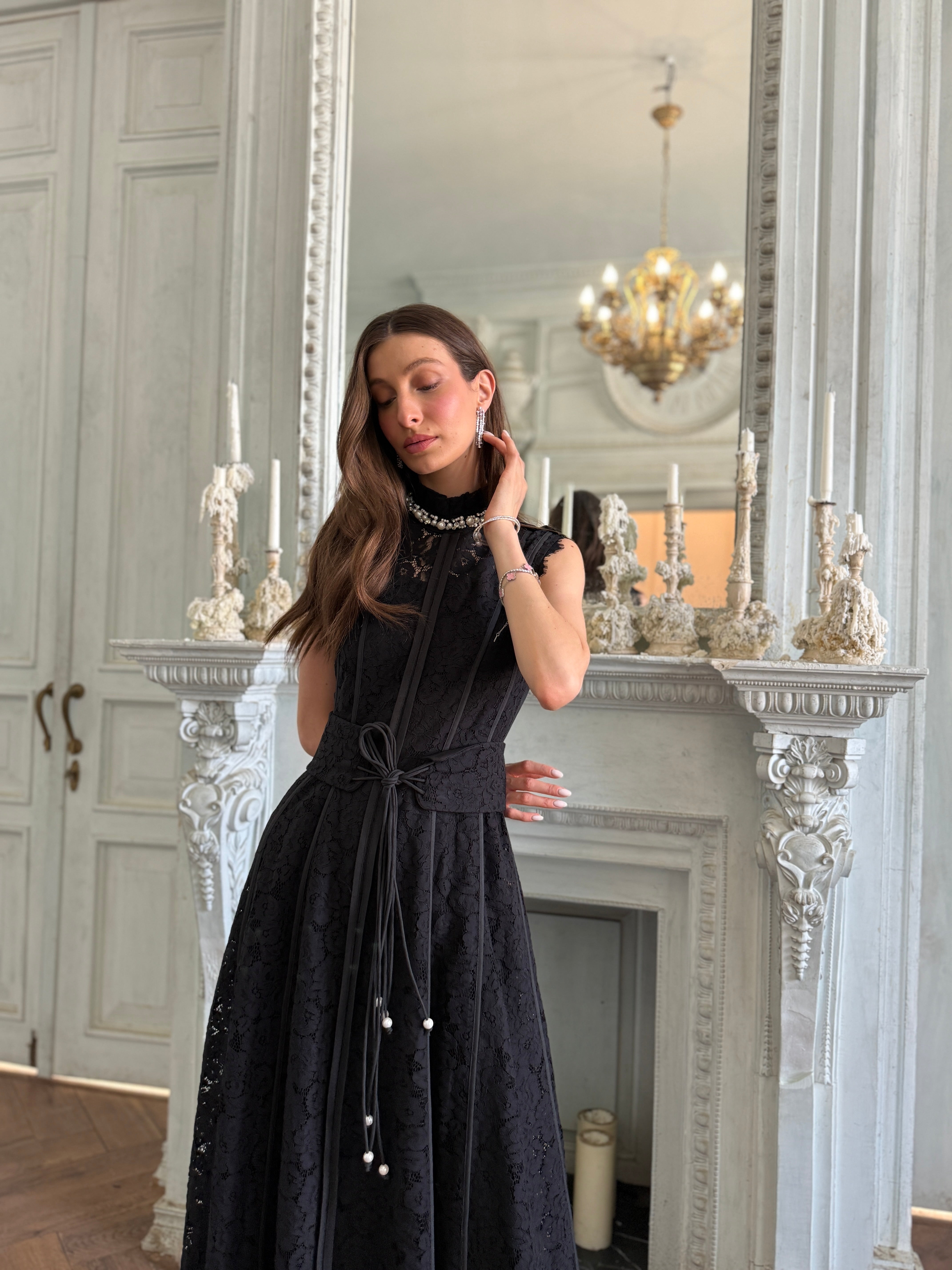 Alba Sleeveless Dress