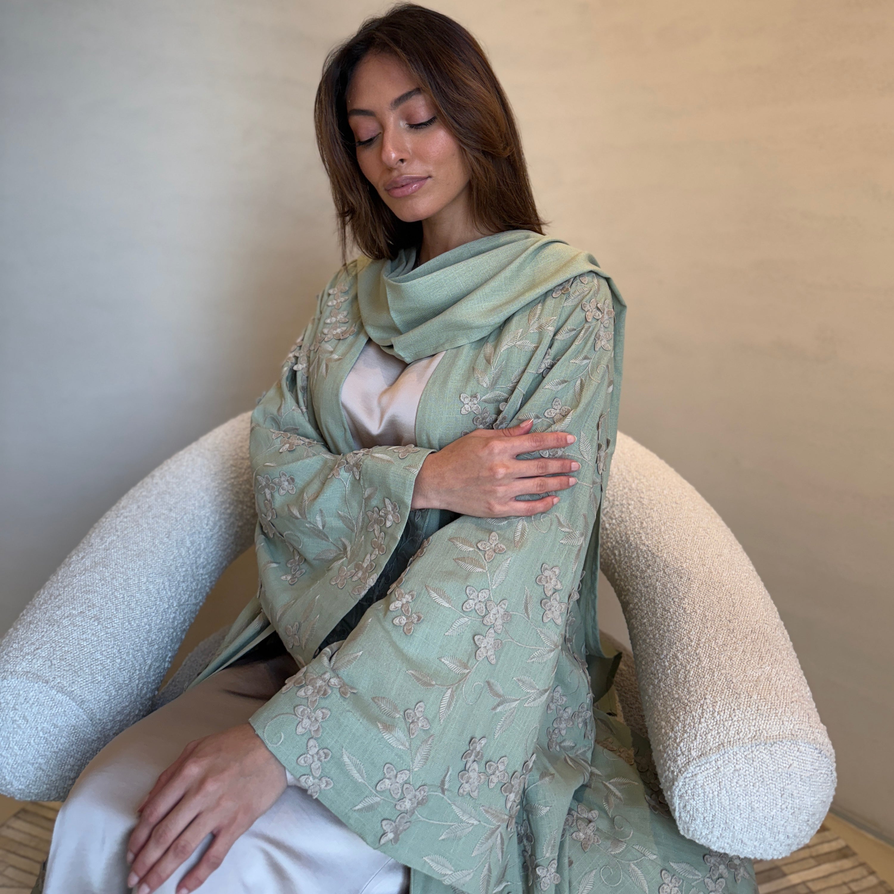 Flower Linen Abaya