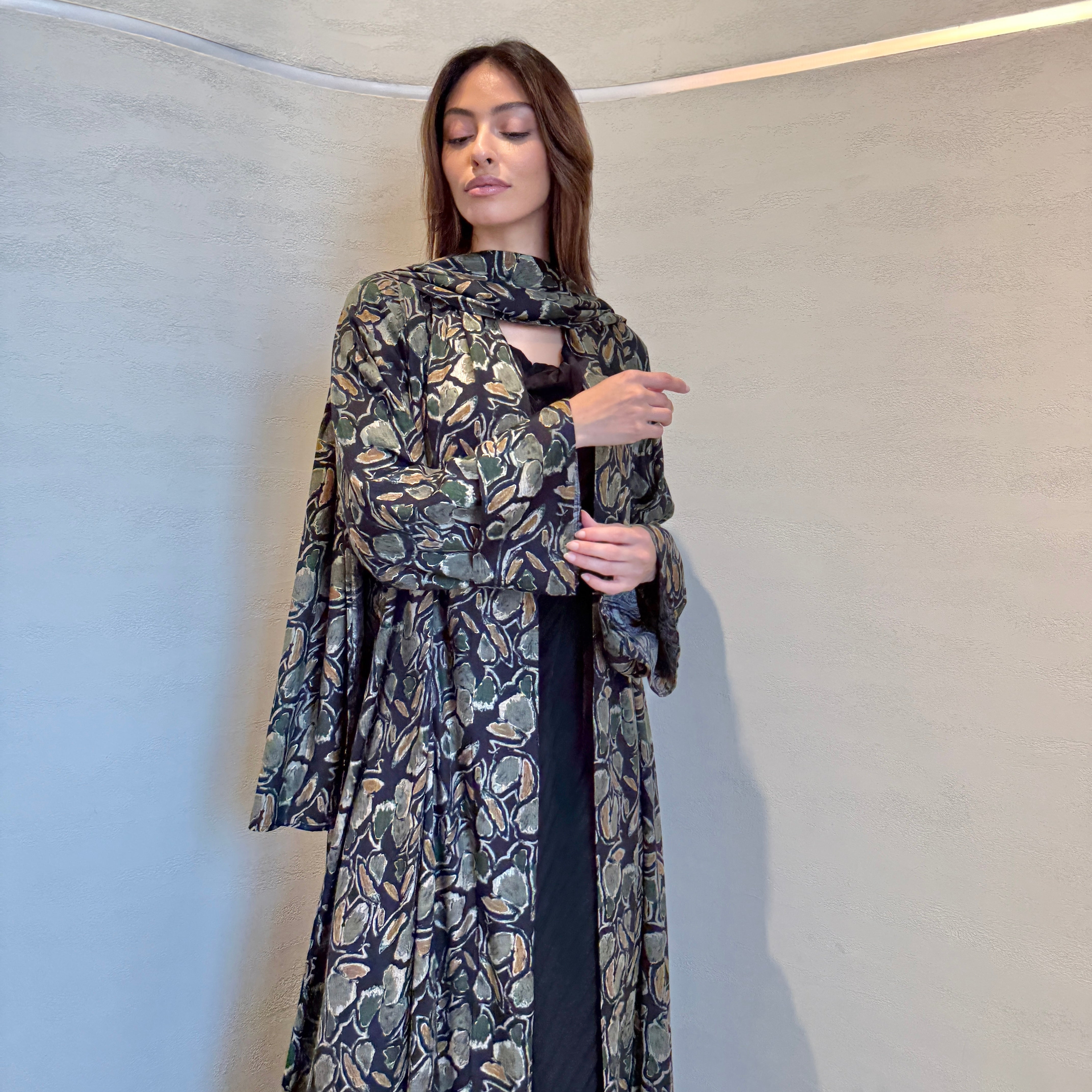 Summer Leaf Abaya F.Lounge.Mena IMG_4945