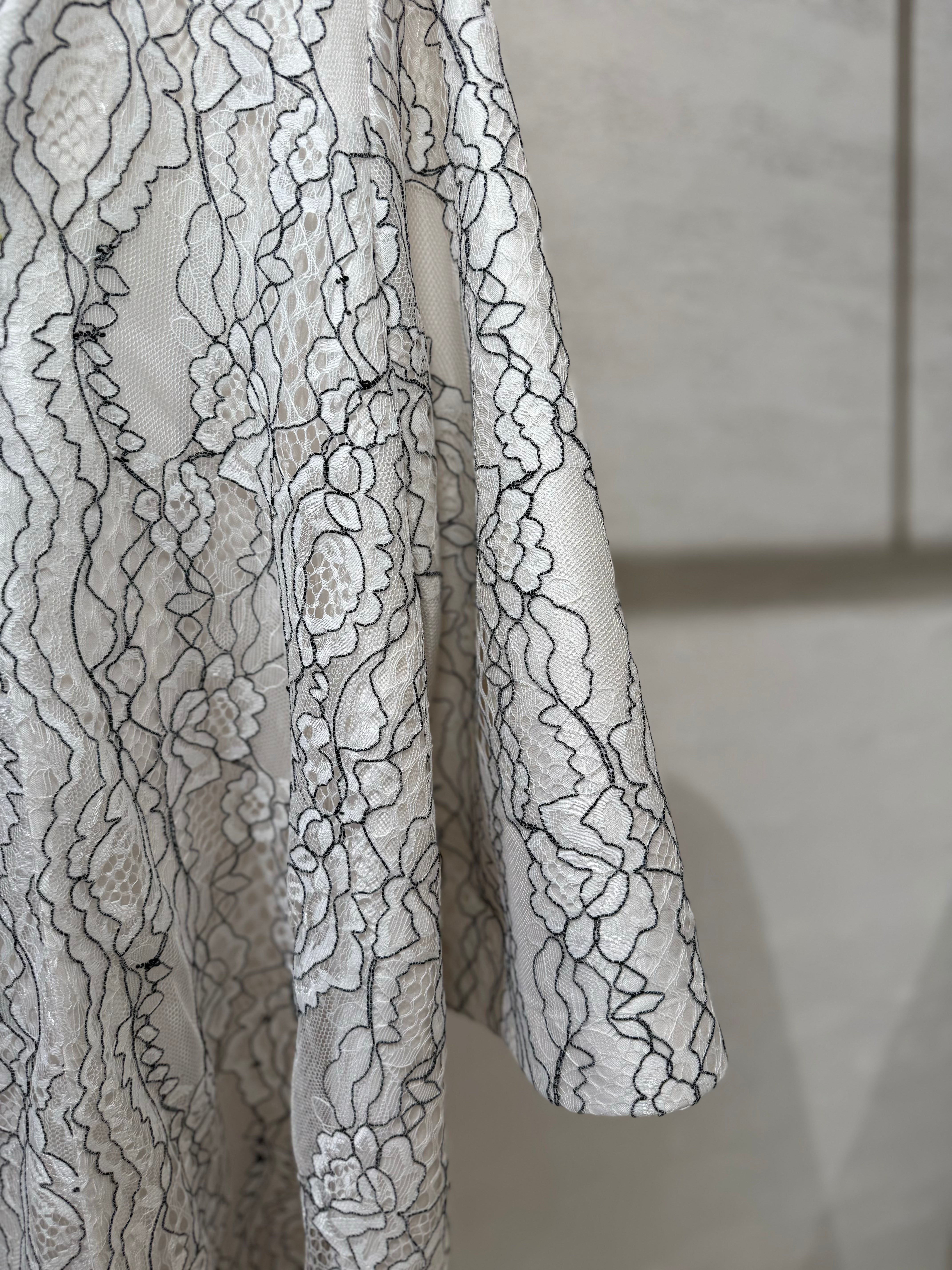 Braided Lace Abaya F.Lounge.Mena IMG_7156