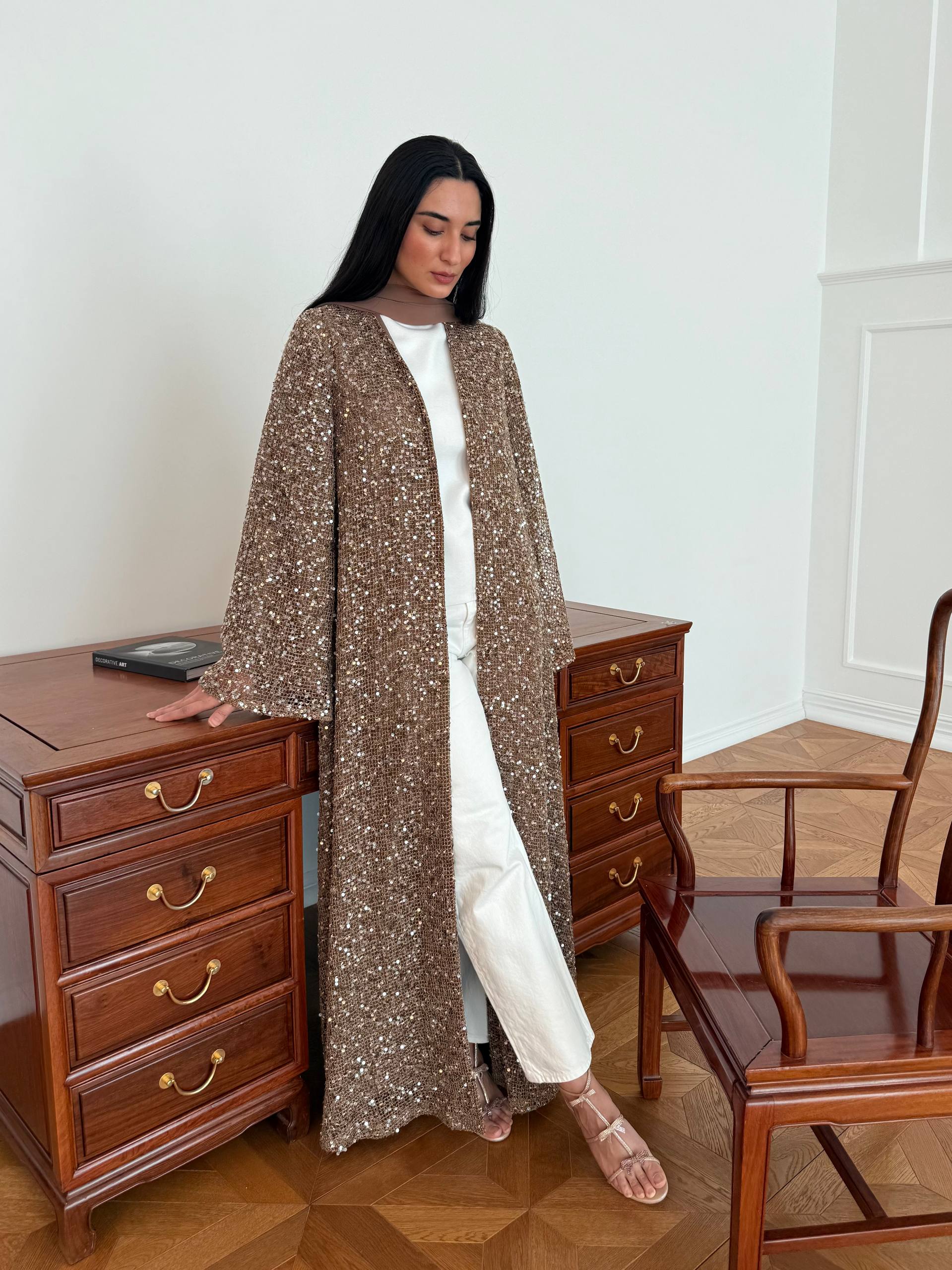 Neat polca Abaya Unknown Neat_polca_Abaya_Brown_1770722027497
