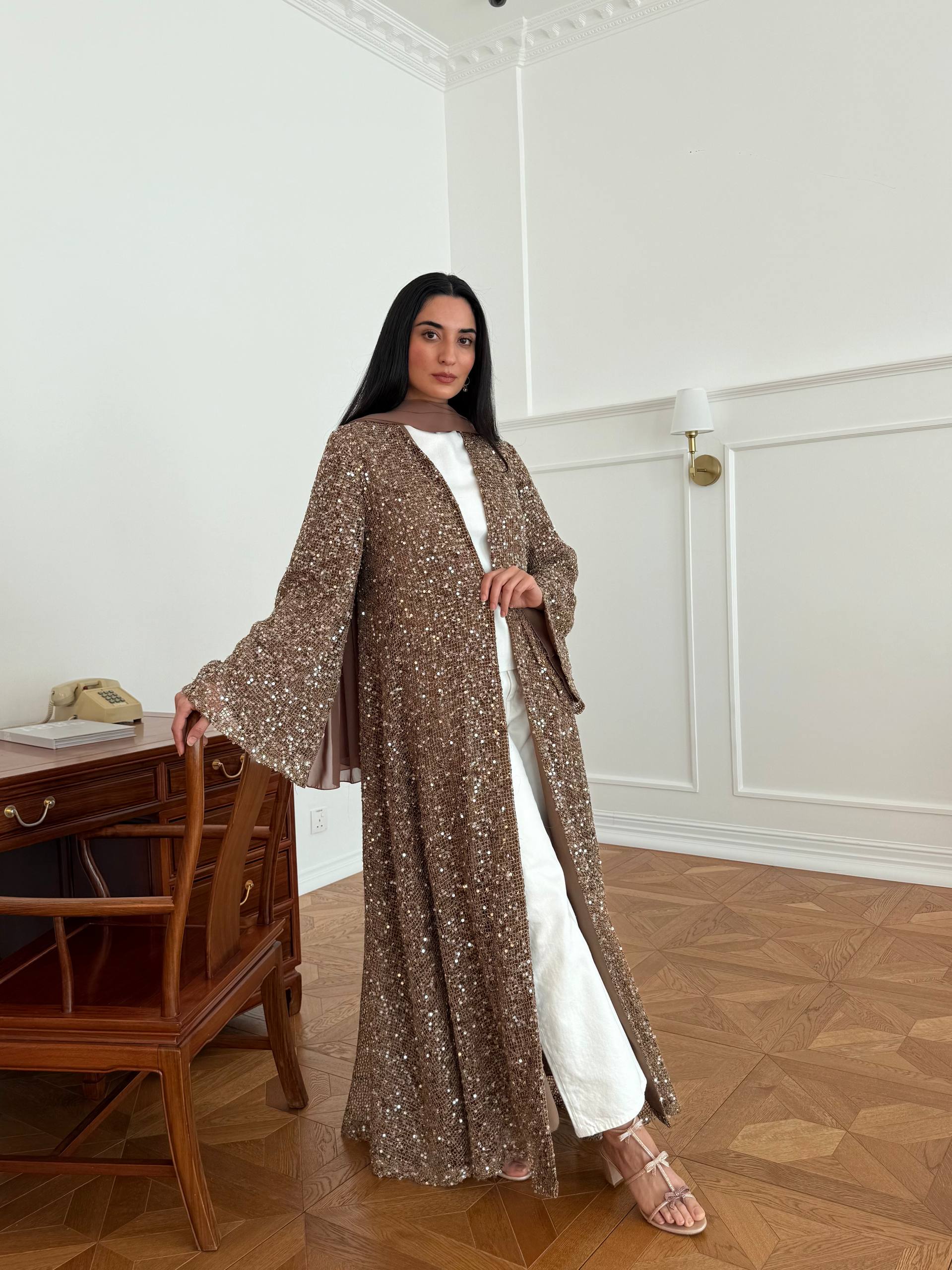 Neat polca Abaya Unknown Neat_polca_Abaya_Brown_1770722027515