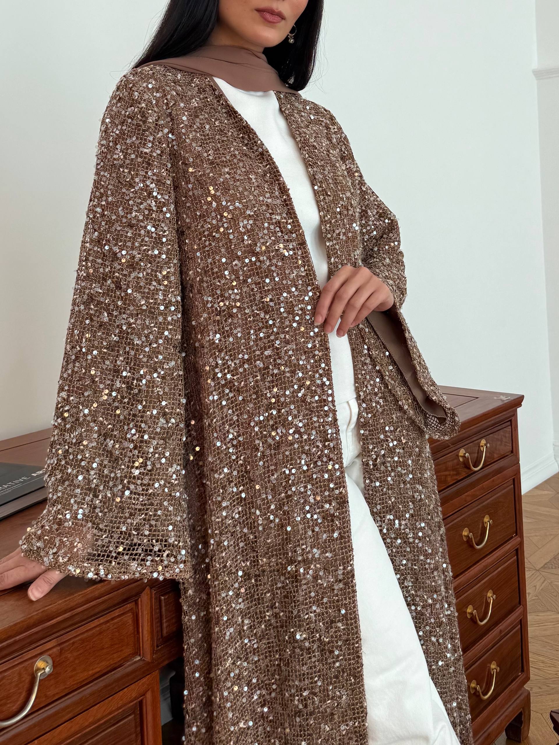 Neat polca Abaya Unknown Neat_polca_Abaya_Brown_1770722030125