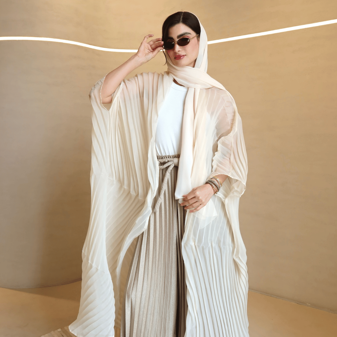 Spider Silk Abaya F.Lounge Dubai Silk_Abaya_f.lounge_SQ_1