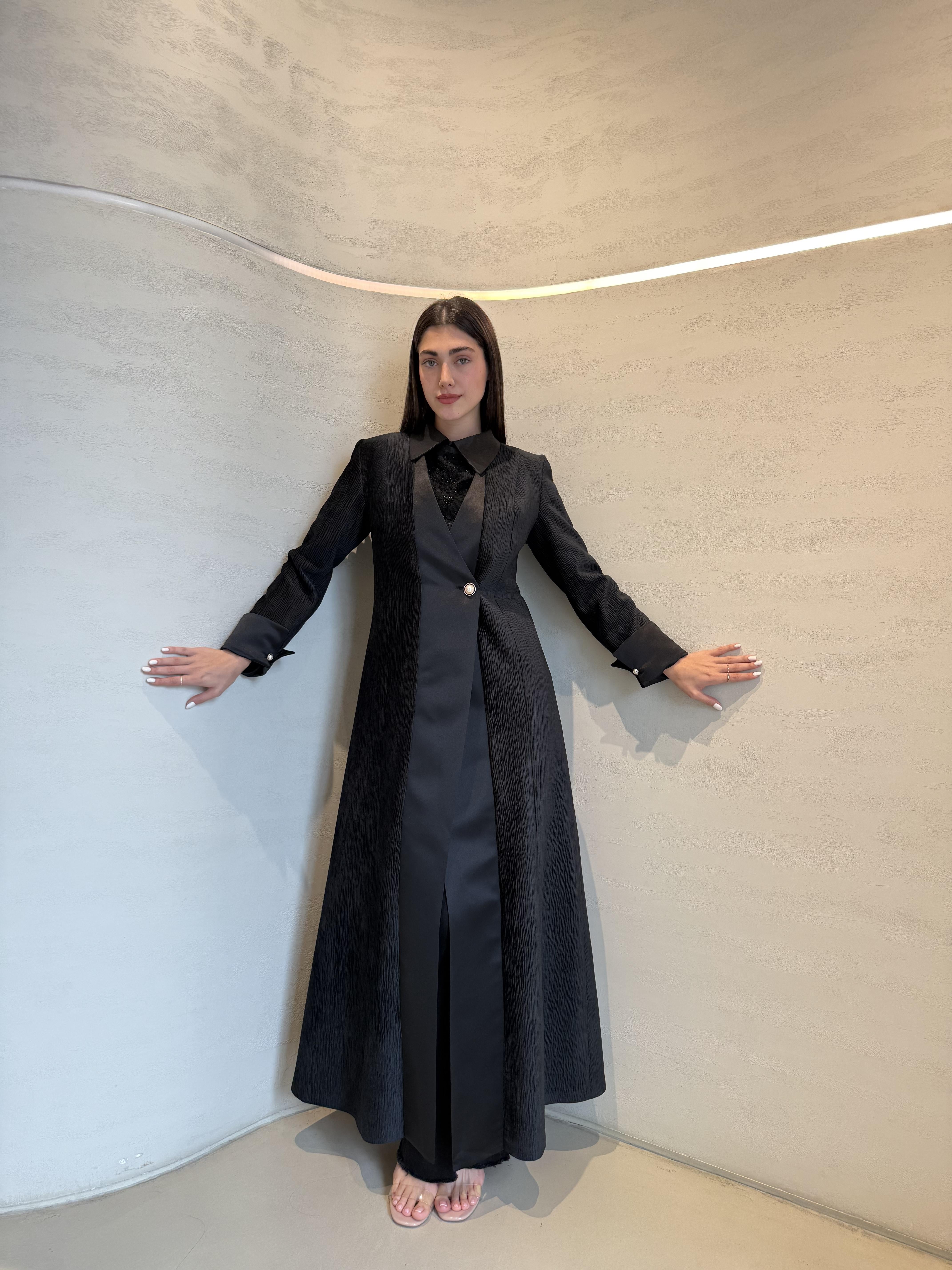 Wavy Velvet abaya F.Lounge.Mena Wavy_Velvet_abaya_Black_1767260955364