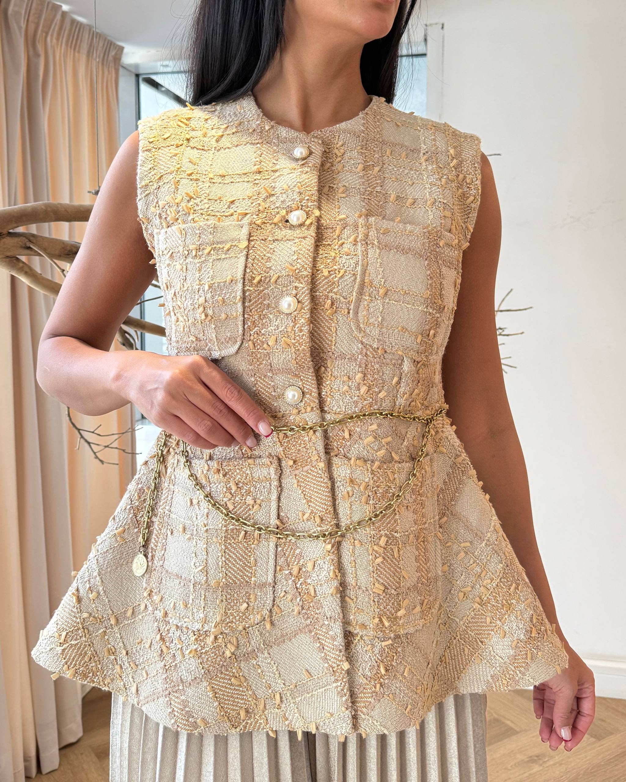 Coco Vest F.Lounge Dubai file_18