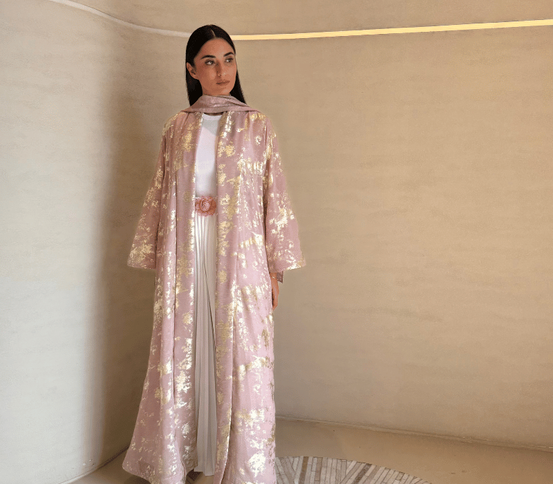 Abaya Styling Idea: Effortless Elegance for the Modern Woman