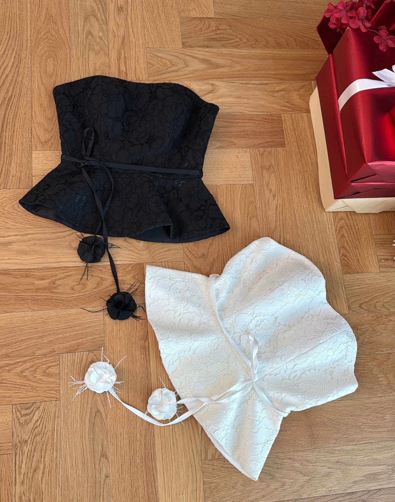 Dantel Toplecs F.Lounge.Mena 2EA6CB0A-B02E-4BCA-A3A5-7ADCE2678FF4