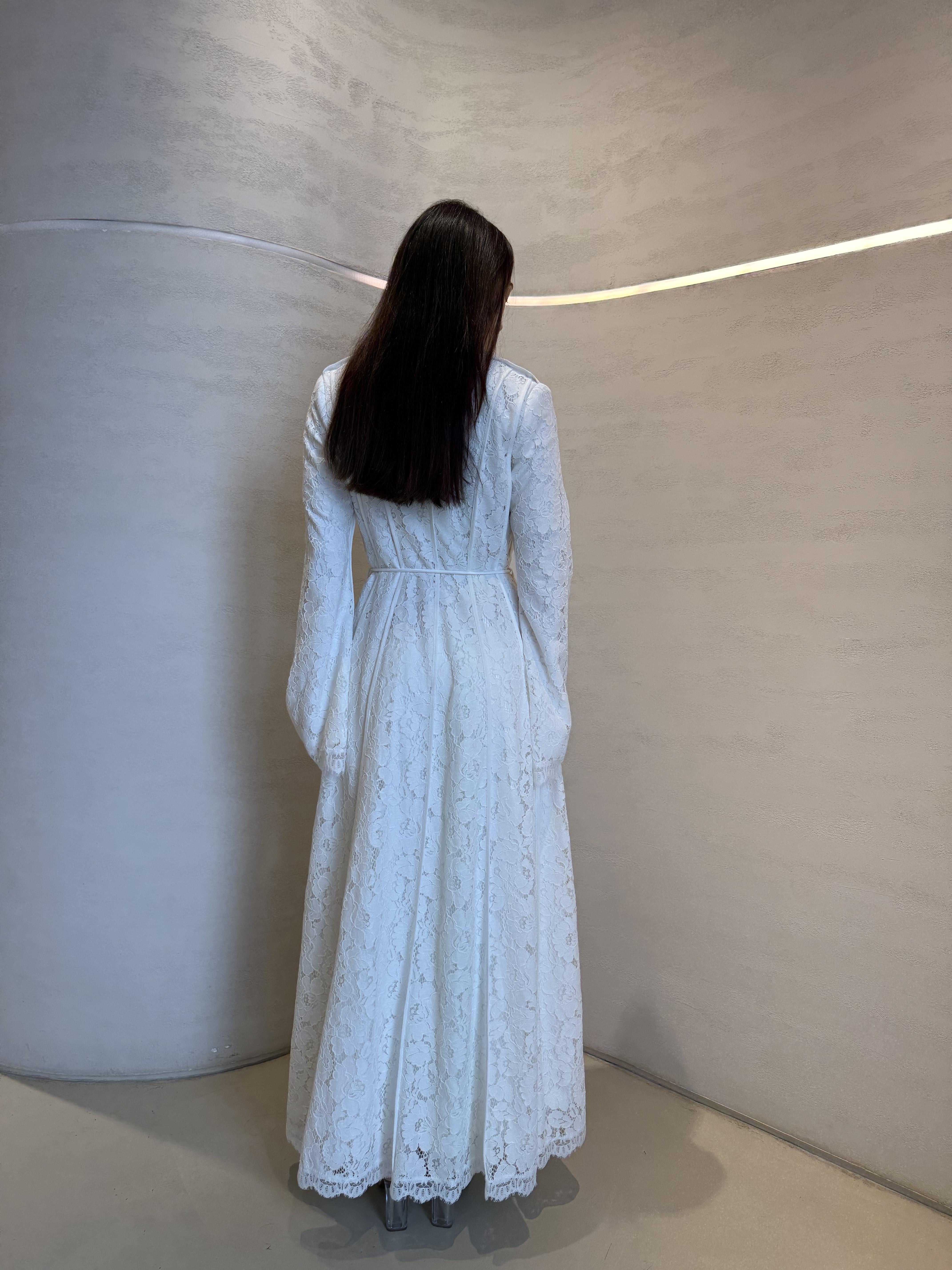 Alba Abaya F.Lounge.Mena Alba_Abaya_White_1767258456227