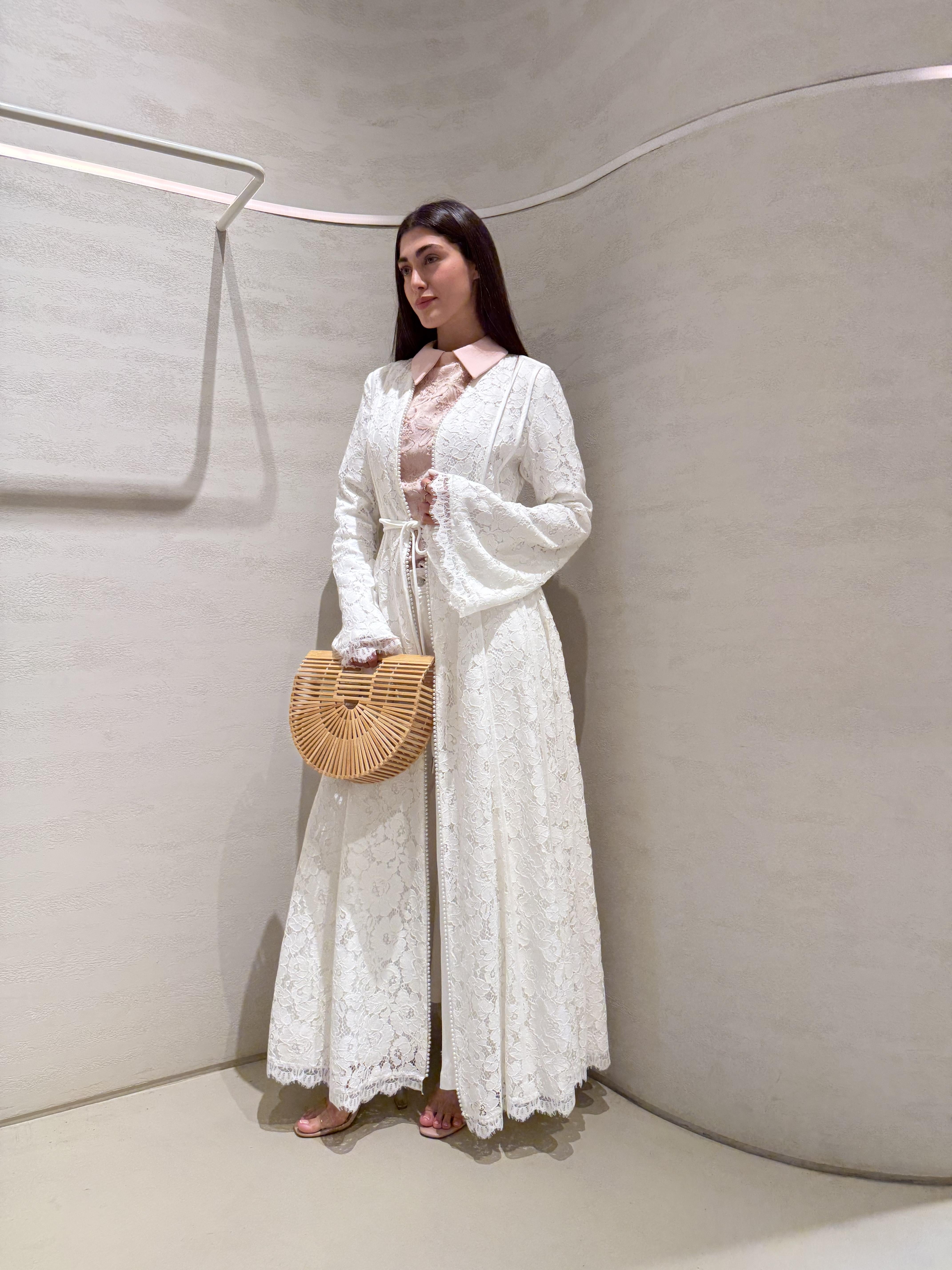 Alba Abaya F.Lounge.Mena Alba_Abaya_White_1767258639757