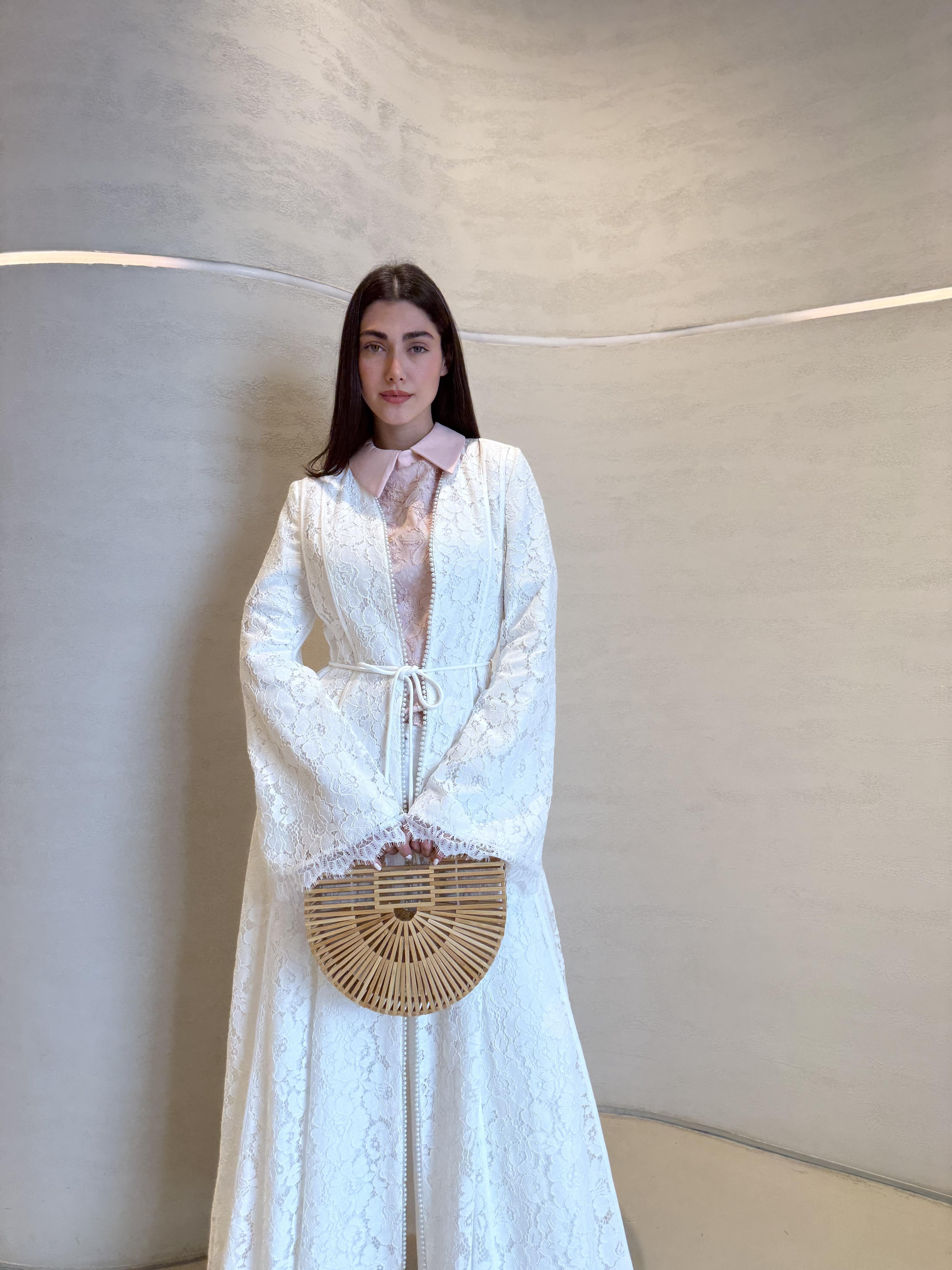 Alba Abaya F.Lounge.Mena Alba_Abaya_White_1767258698587