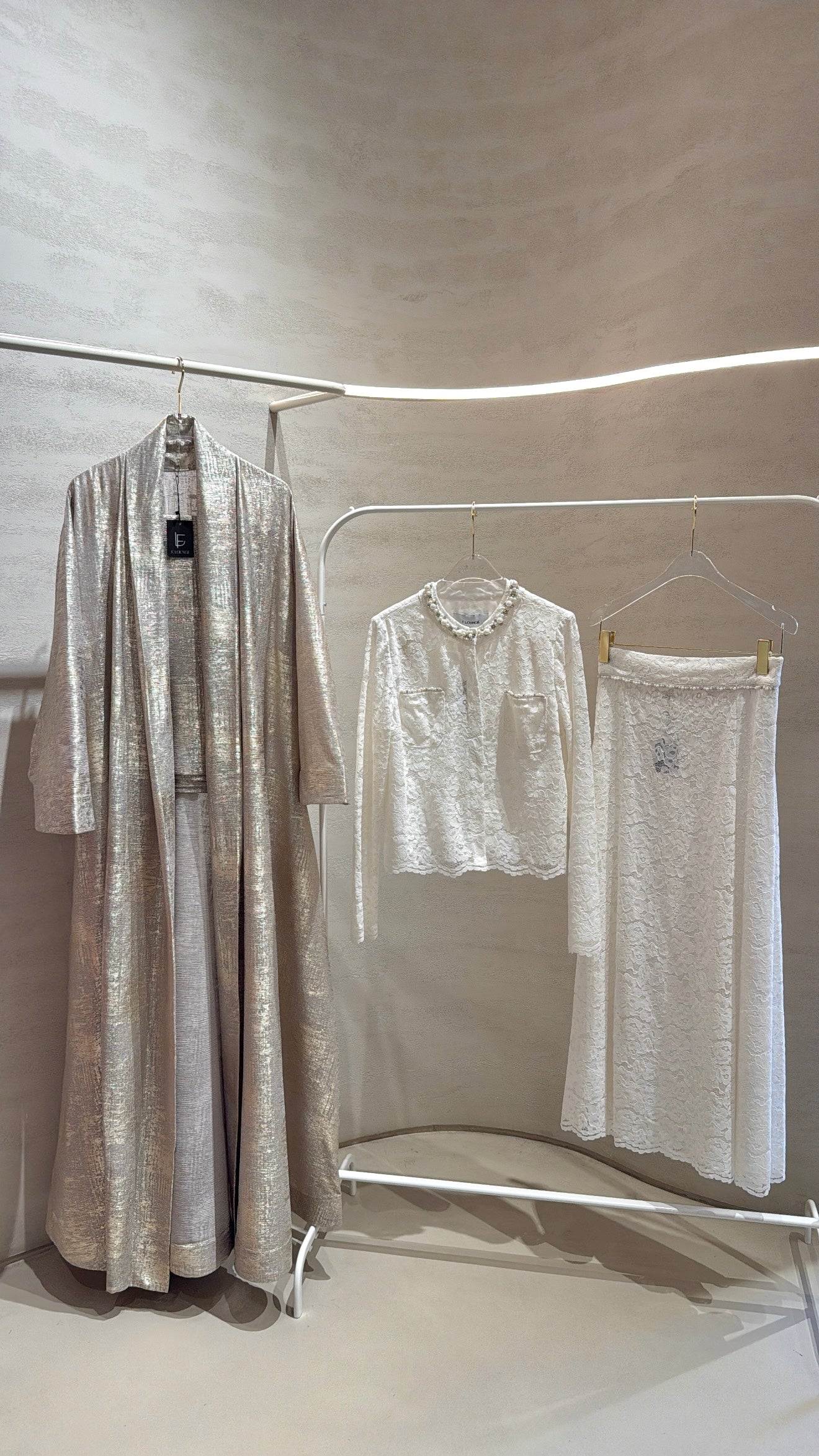 Goldline Abaya F.Lounge.Mena CEB124C9-4F64-464F-A31A-B80E70ECA0F5