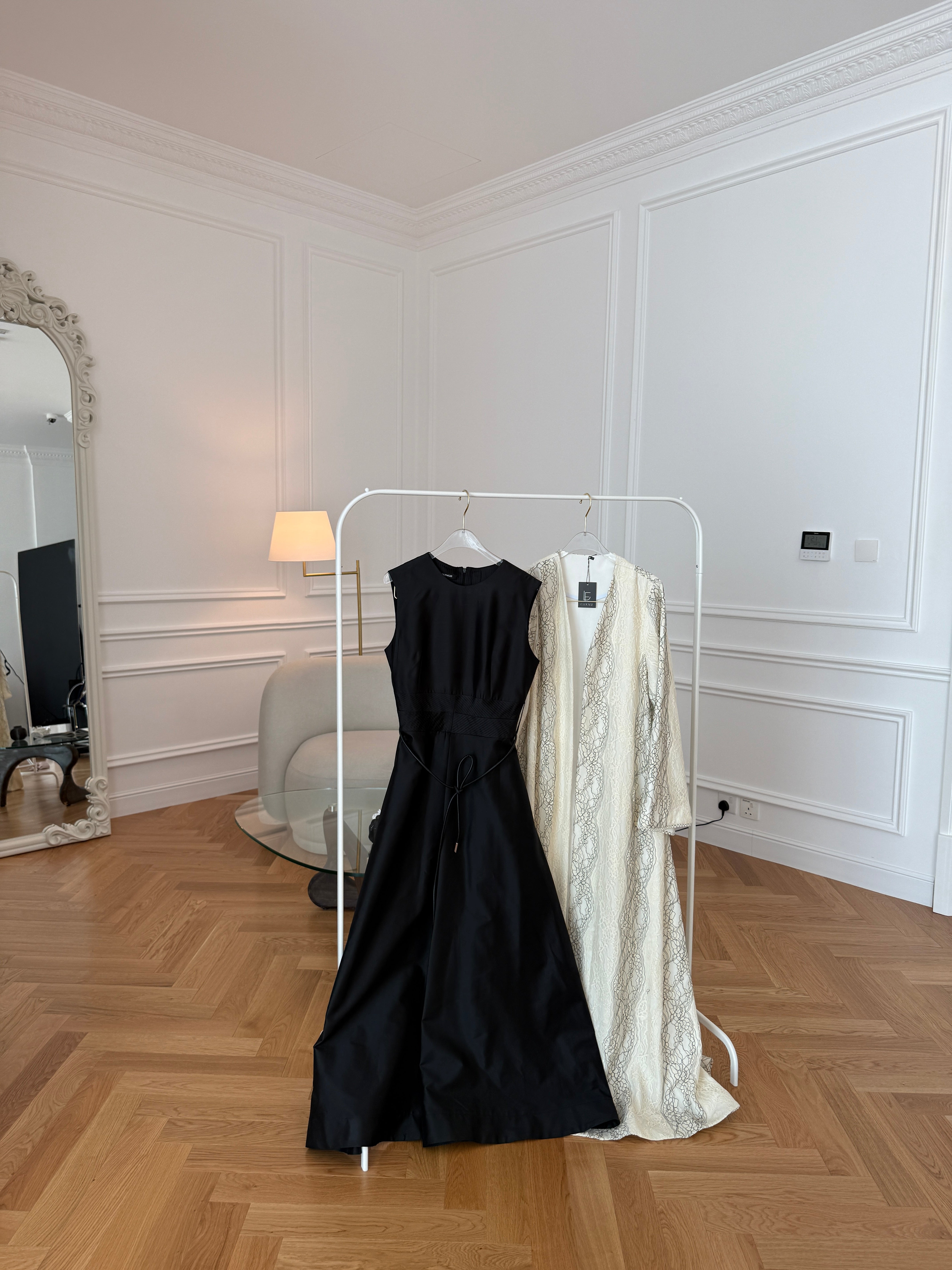 Pearl Lace Abaya