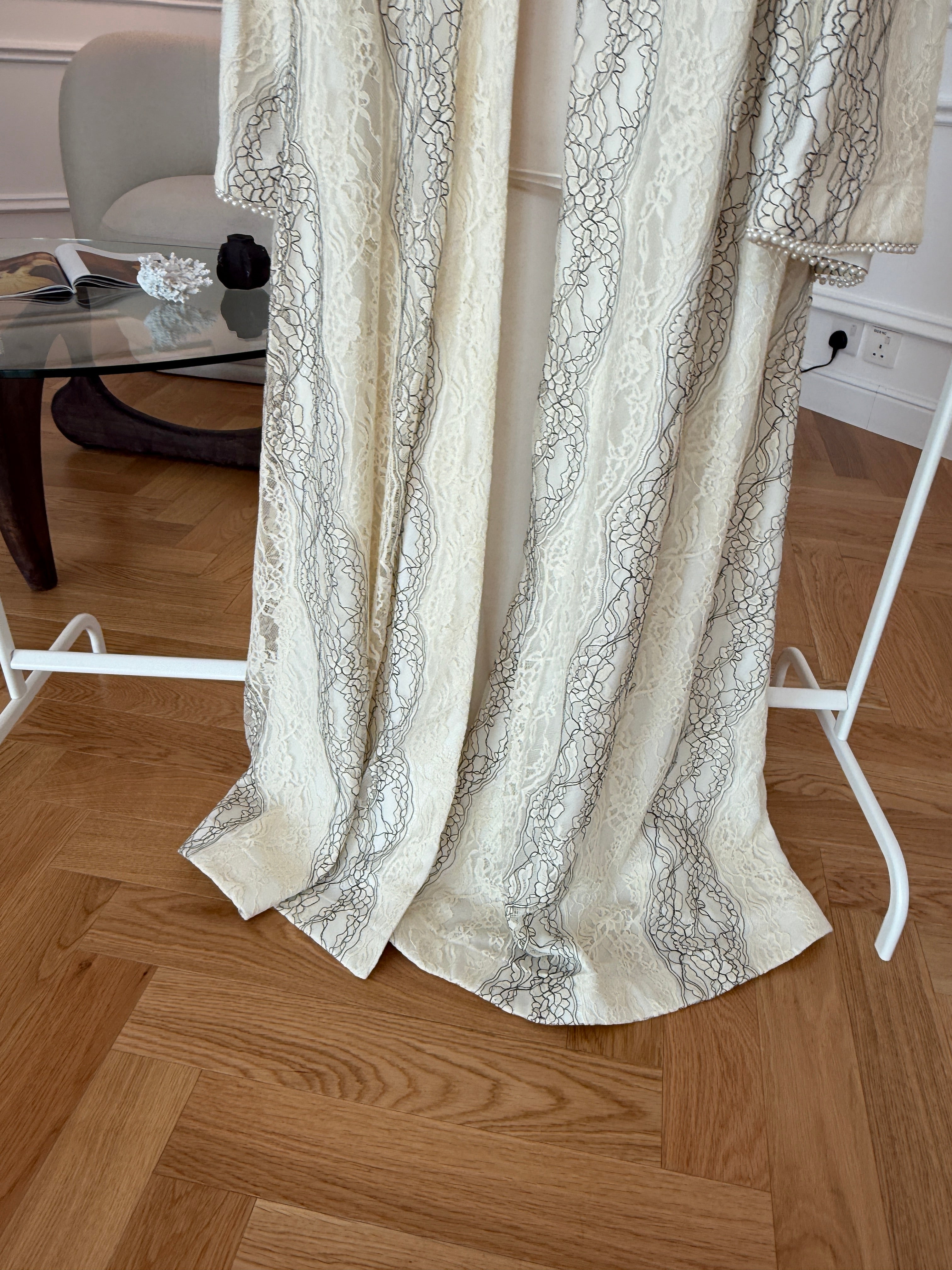 Pearl Lace Abaya