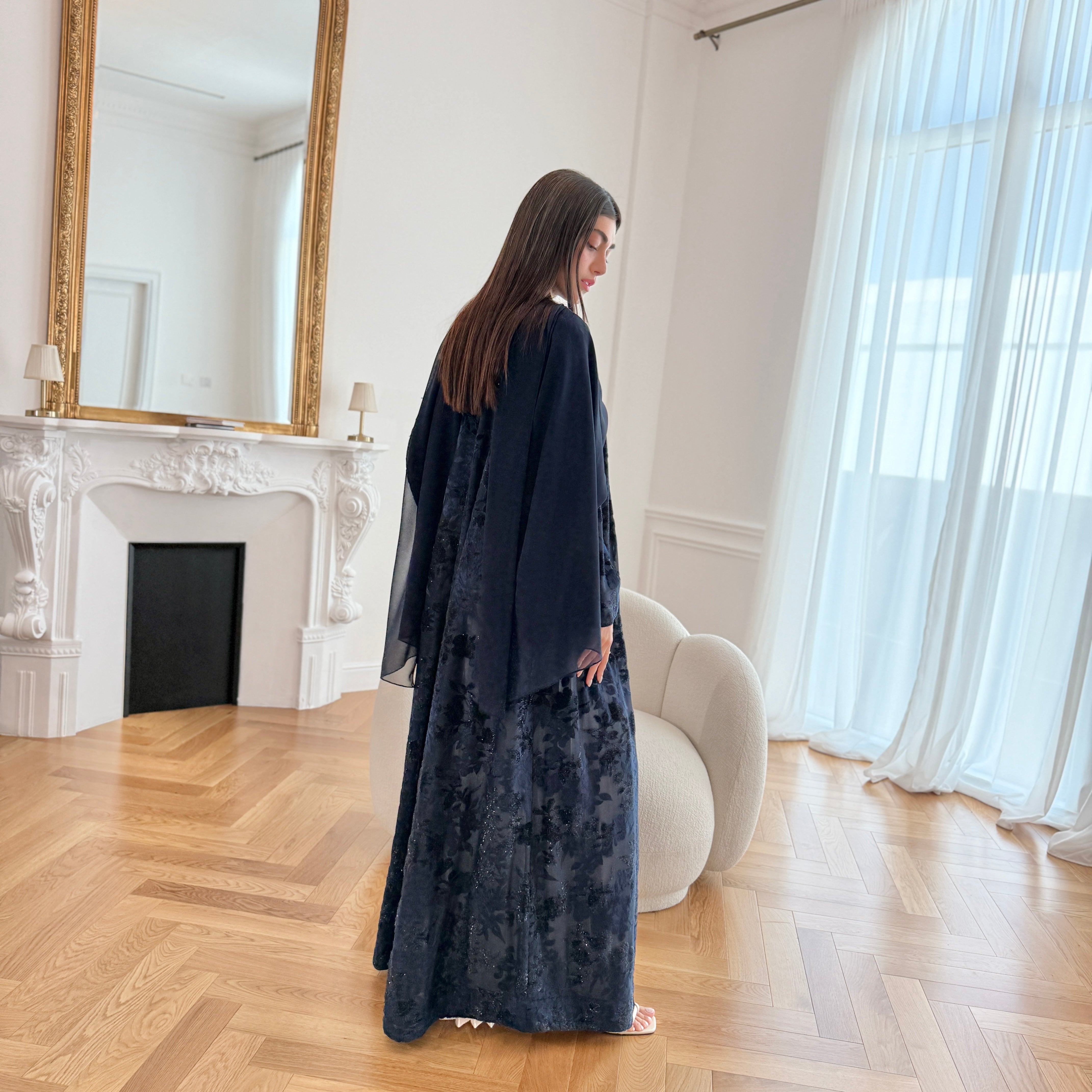 Velvet Shine Abaya