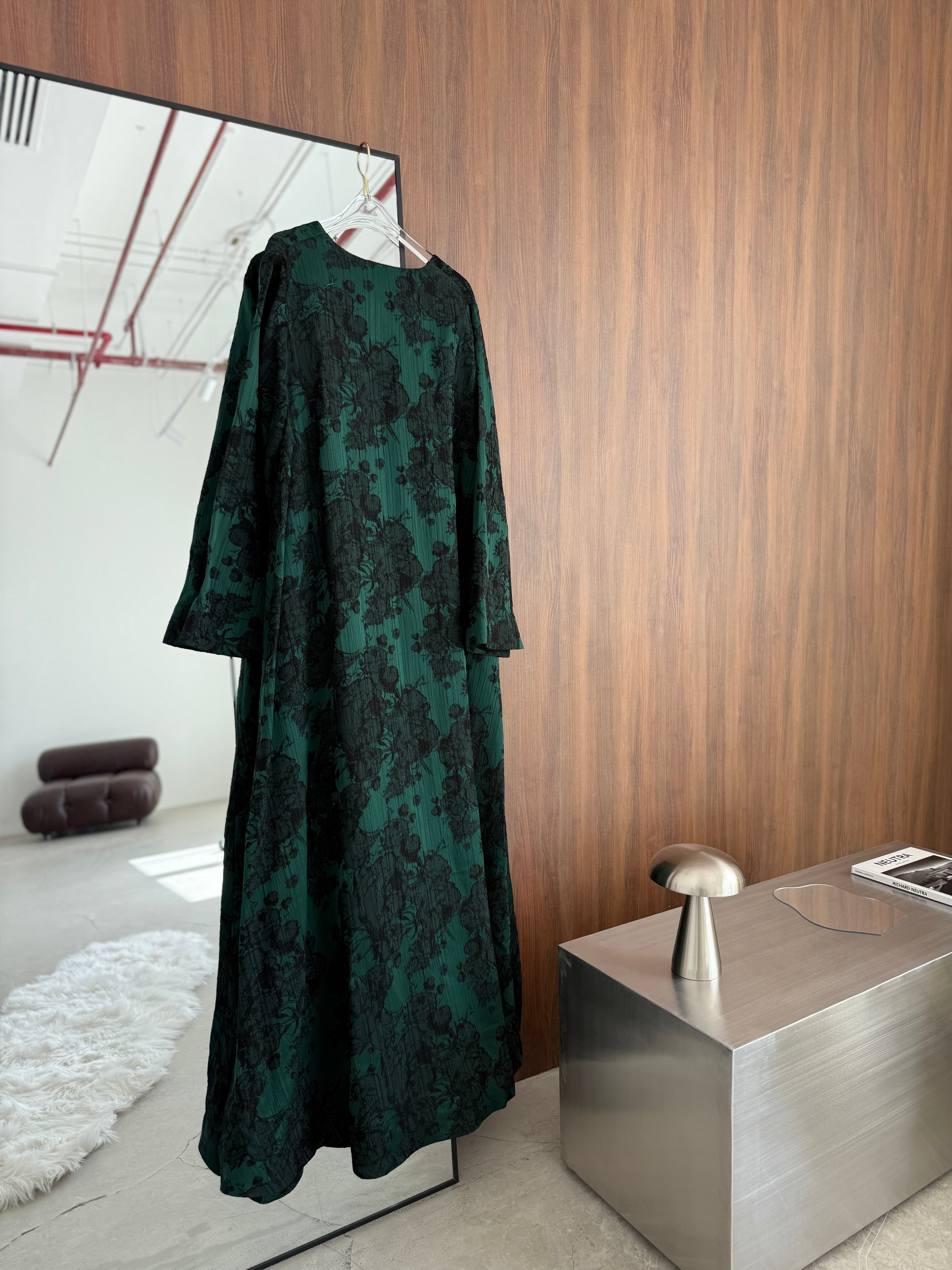 Jacquard Rose Abaya
