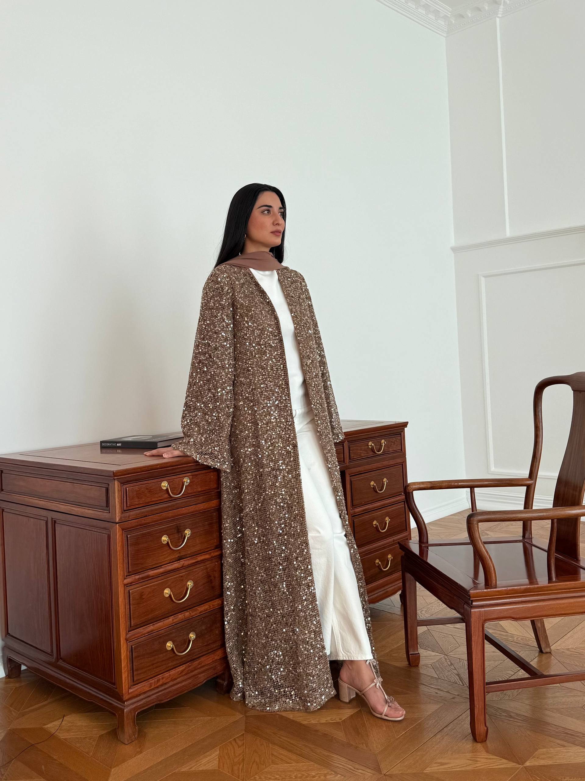 Neat polca Abaya Unknown Neat_polca_Abaya_Brown_1770722028407